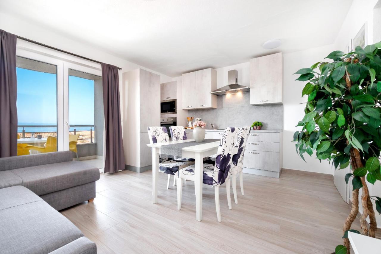 Apartments And Rooms Vuleta, Close To The Beach Makarska Extérieur photo