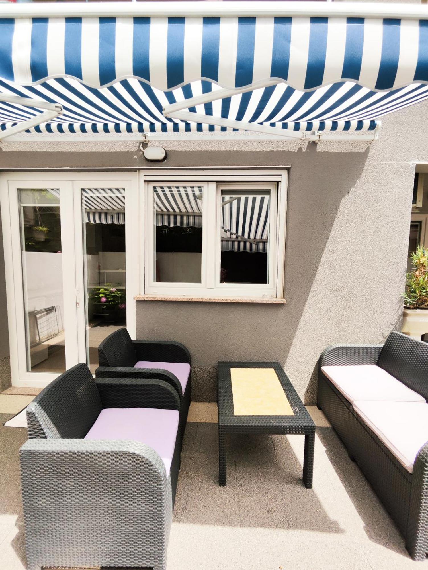 Apartments And Rooms Vuleta, Close To The Beach Makarska Chambre photo